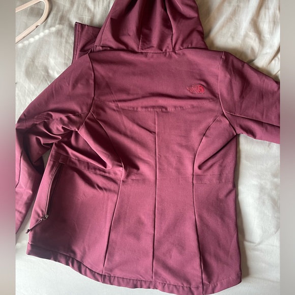 Burgundy Fleece Lined North Face Full Zip Jacket - Picture 5 of 8